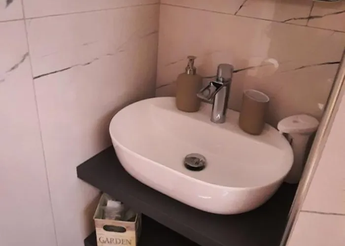 House 5 Terre بيت ضيافة