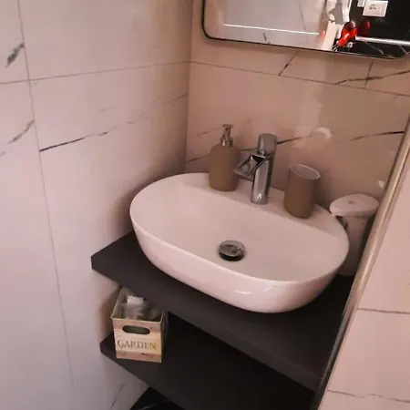 House 5 Terre Guest house