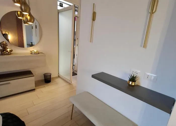 Πανσιόν House 5 Terre 4*